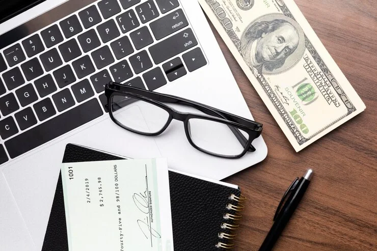 Demanda por prestaciones laborales